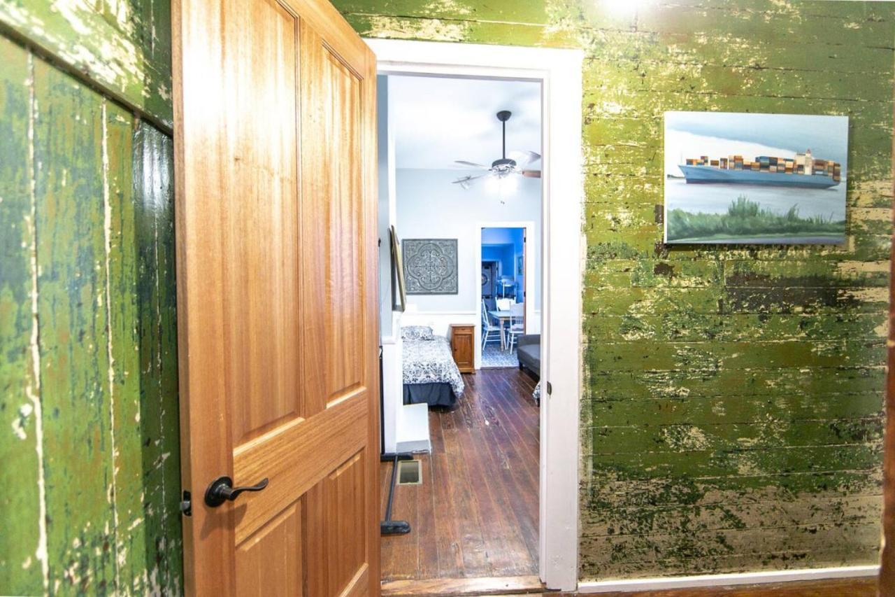 Ursulines Historic Creole Apartment